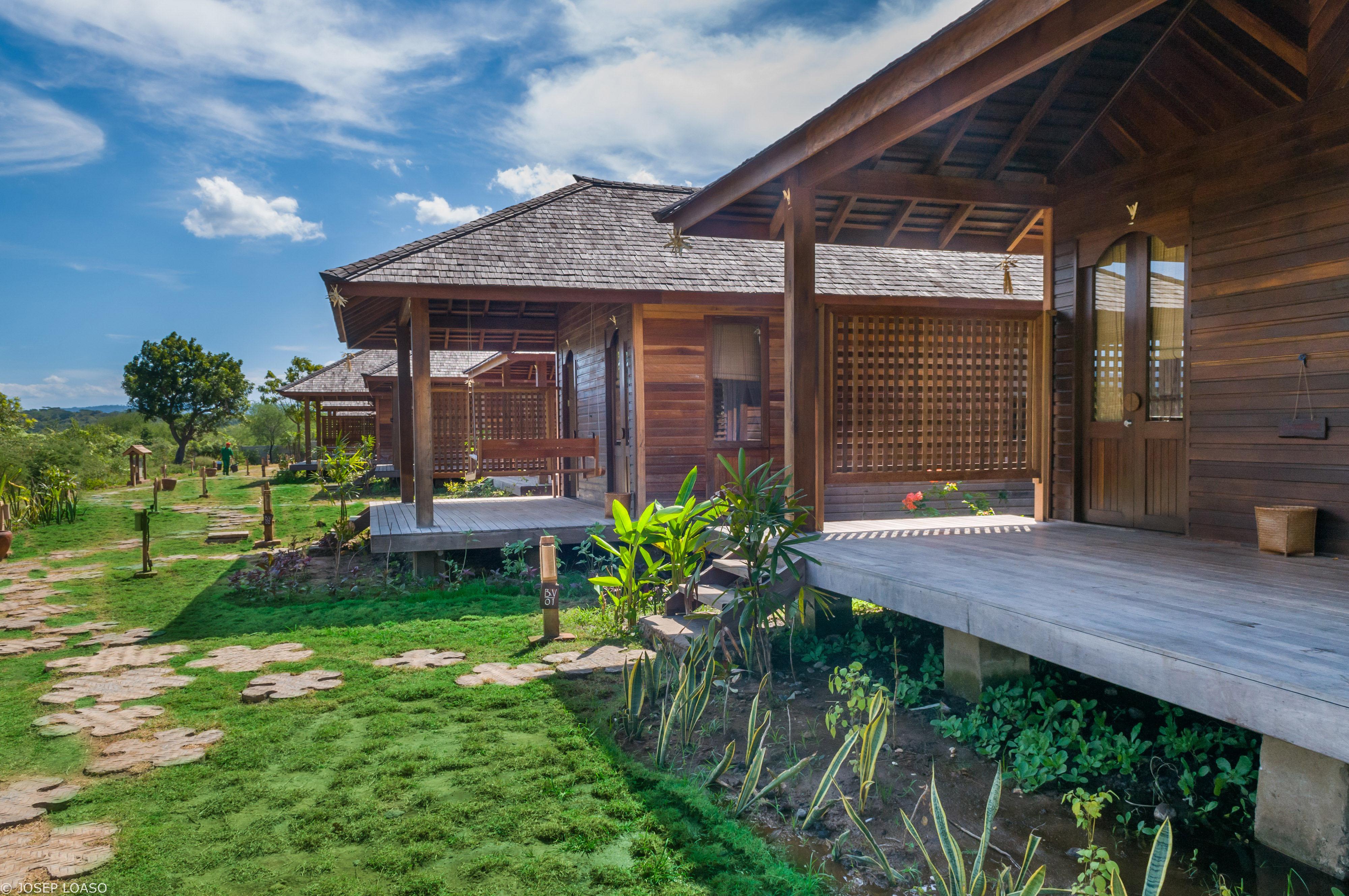 Naya Gawana Resort & Spa Banyuwedang Extérieur photo