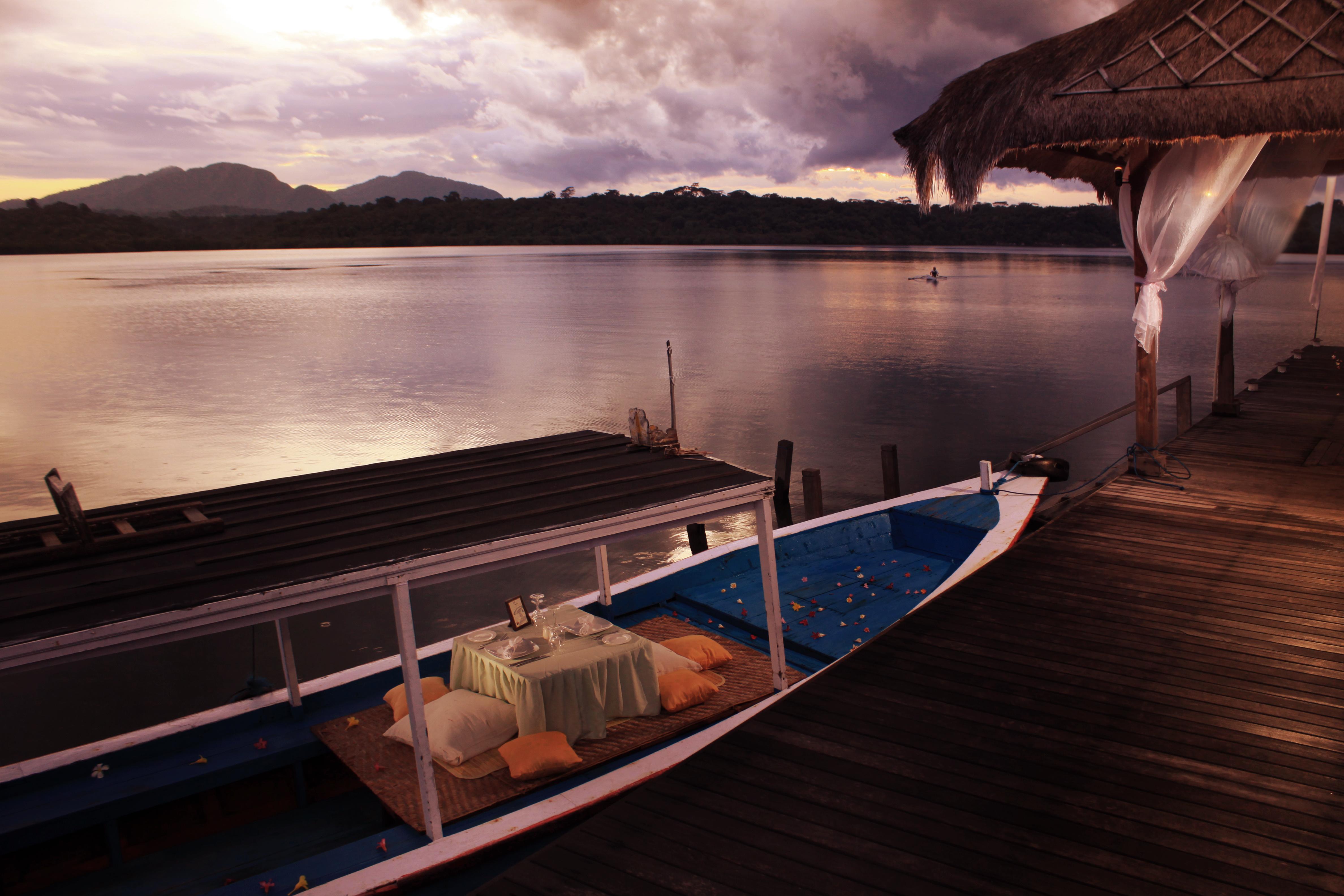 Naya Gawana Resort & Spa Banyuwedang Extérieur photo