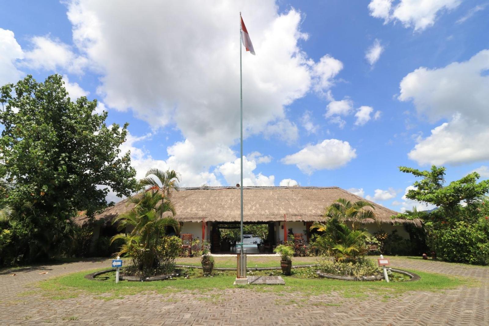 Naya Gawana Resort & Spa Banyuwedang Extérieur photo