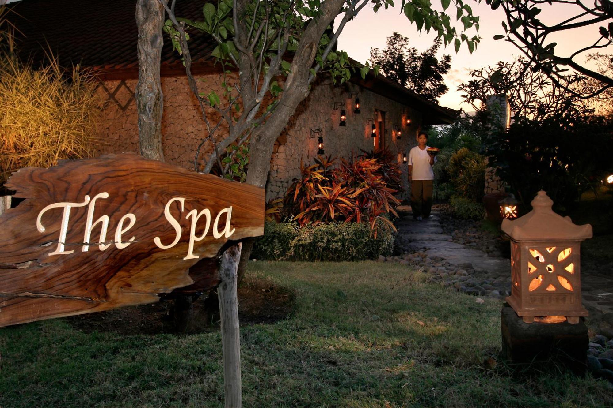 Naya Gawana Resort & Spa Banyuwedang Extérieur photo
