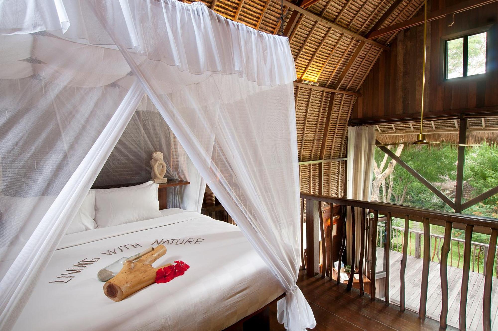 Naya Gawana Resort & Spa Banyuwedang Extérieur photo