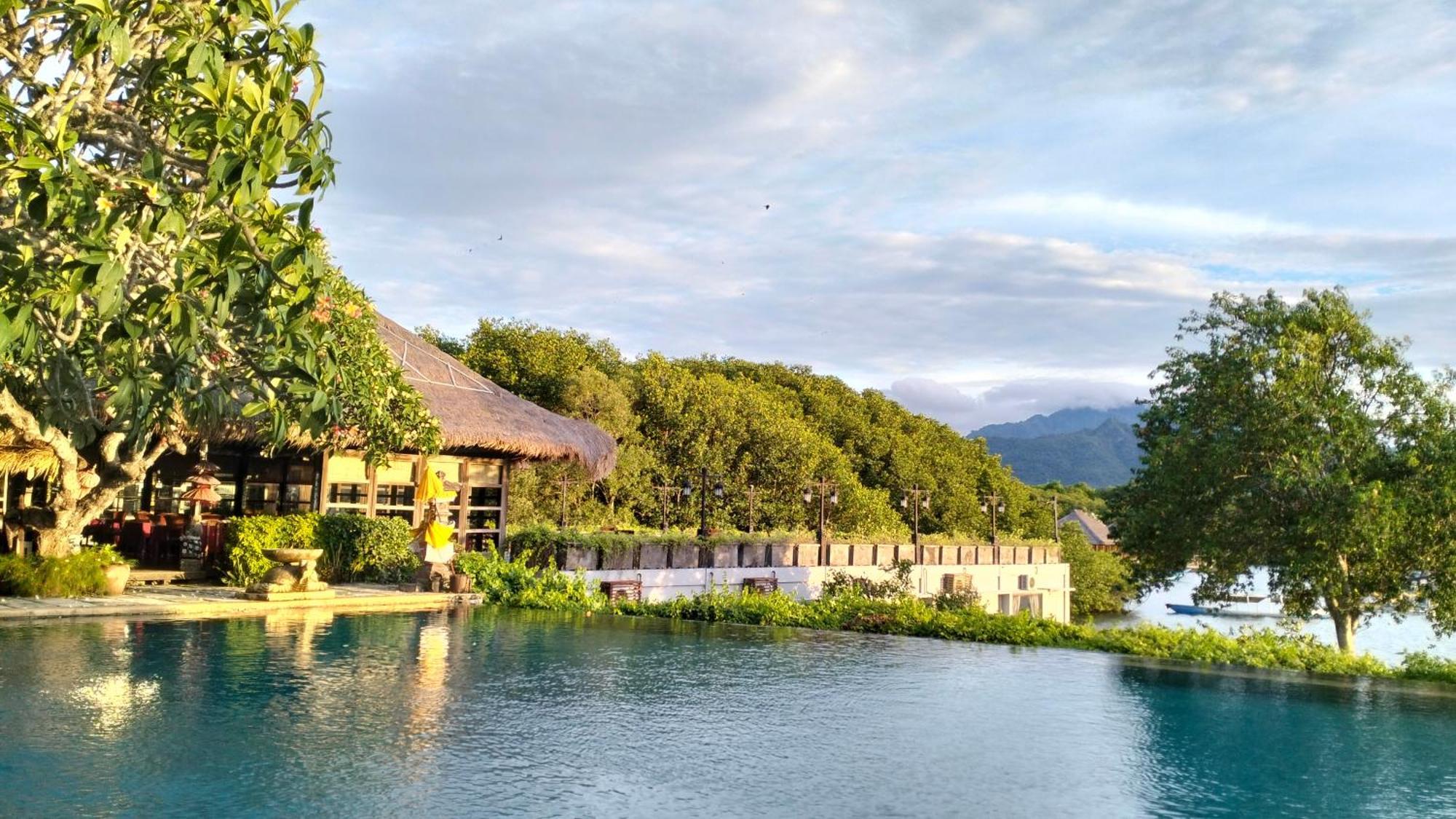 Naya Gawana Resort & Spa Banyuwedang Extérieur photo